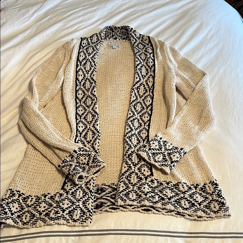 Knit cardigan